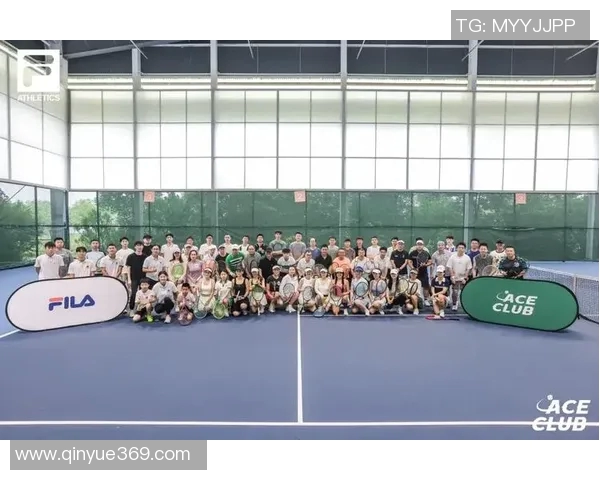 广州网球队与成都网球队赛后复盘分析双方状态及表现细节