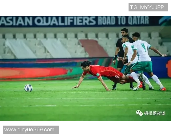 北京足球队包夹战术解析与实战应用探讨 北京足球队包夹战术解析与实战应用探讨